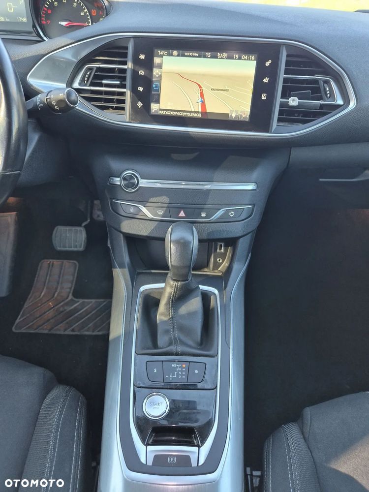 Peugeot 308 PureTech 130 EAT6 Stop & Start Allure - 20
