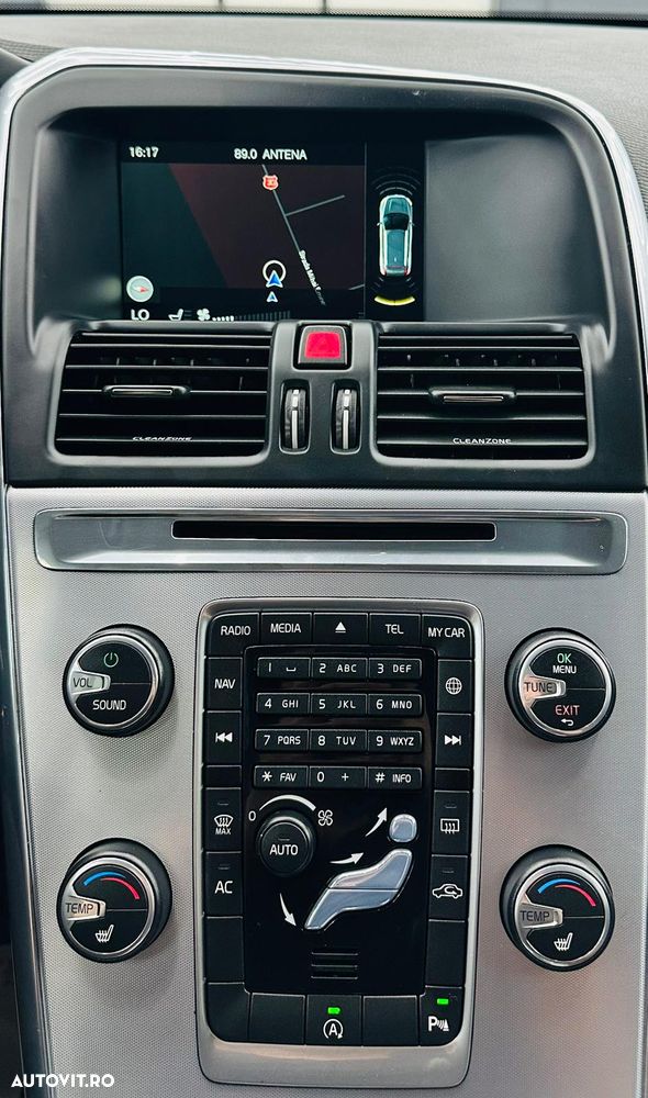 Volvo XC 60 D3 Kinetic - 27