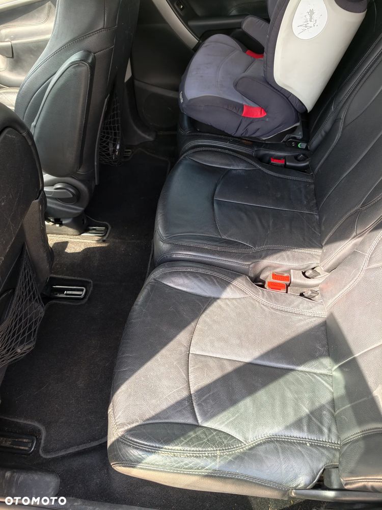 Citroën C4 Grand Picasso - 23