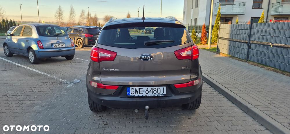 Kia Sportage 2.0 CRDI AWD Spirit - 6