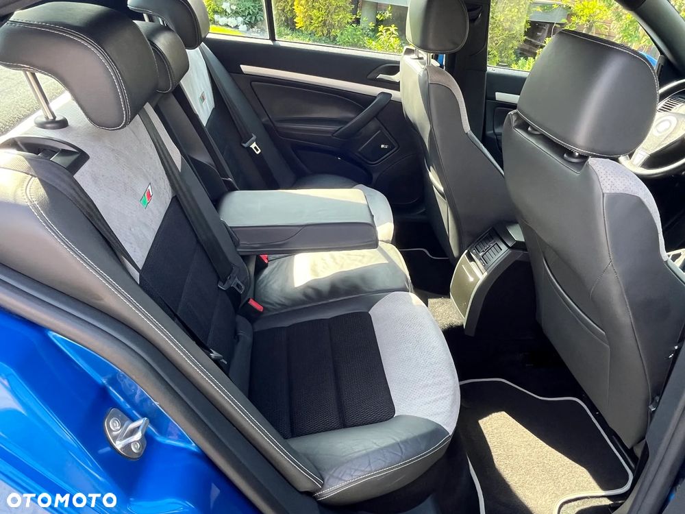 Skoda Octavia 2.0 TDI DPF RS - 16