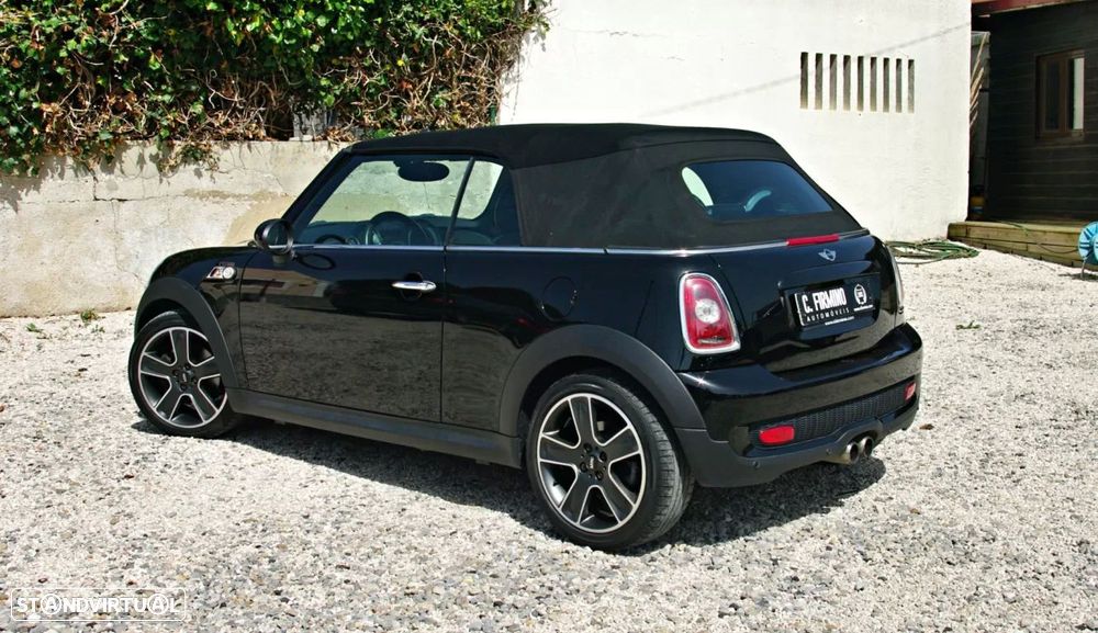 MINI Cabrio Cooper S - 16