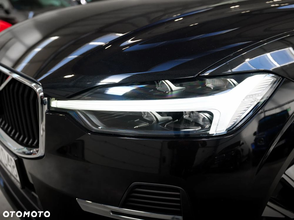 Volvo XC 60 B4 D AWD Core - 3