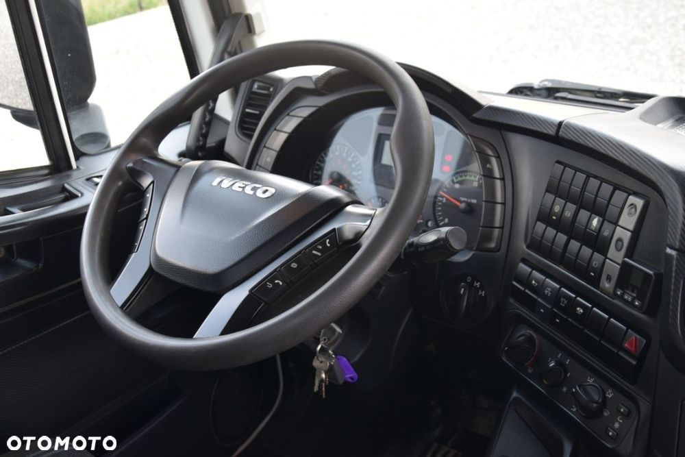 Iveco Magirus Trakker 450 8x4 Meiller Kipper - 30
