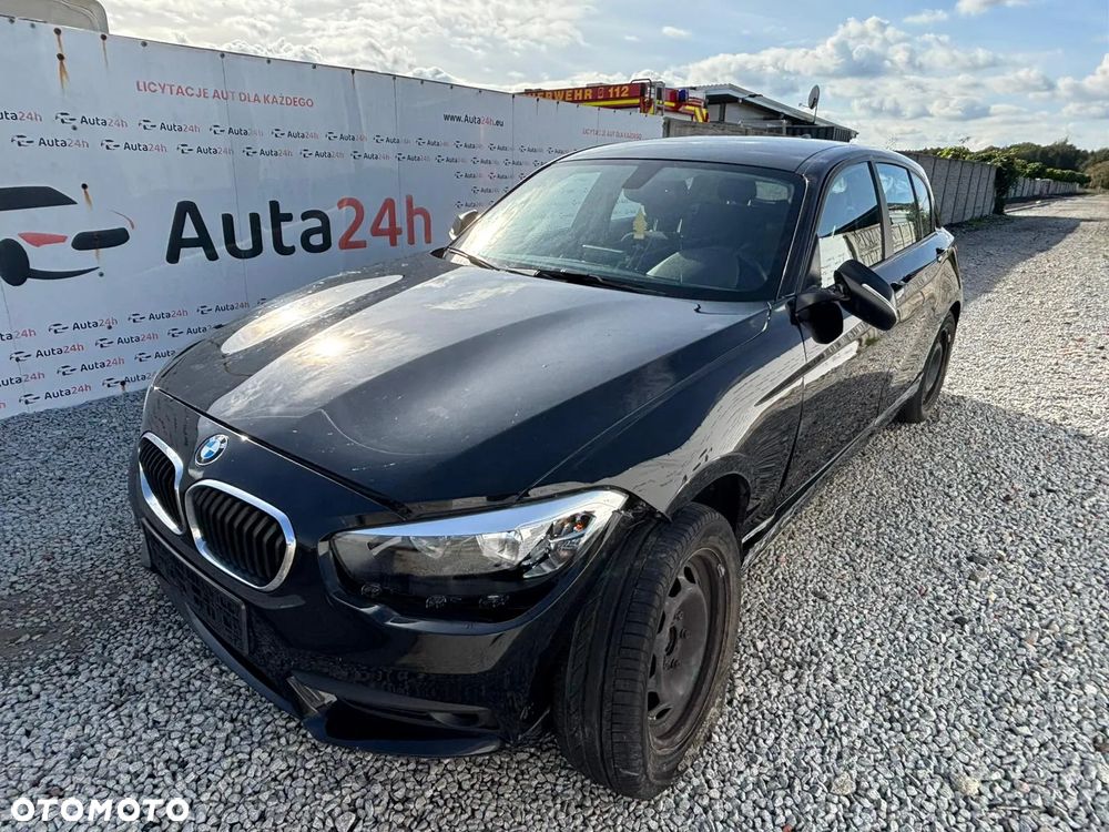 BMW Seria 1 116i - 4