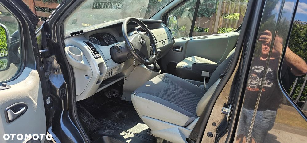 Opel Vivaro L2H1 2.9t Tecshift - 18