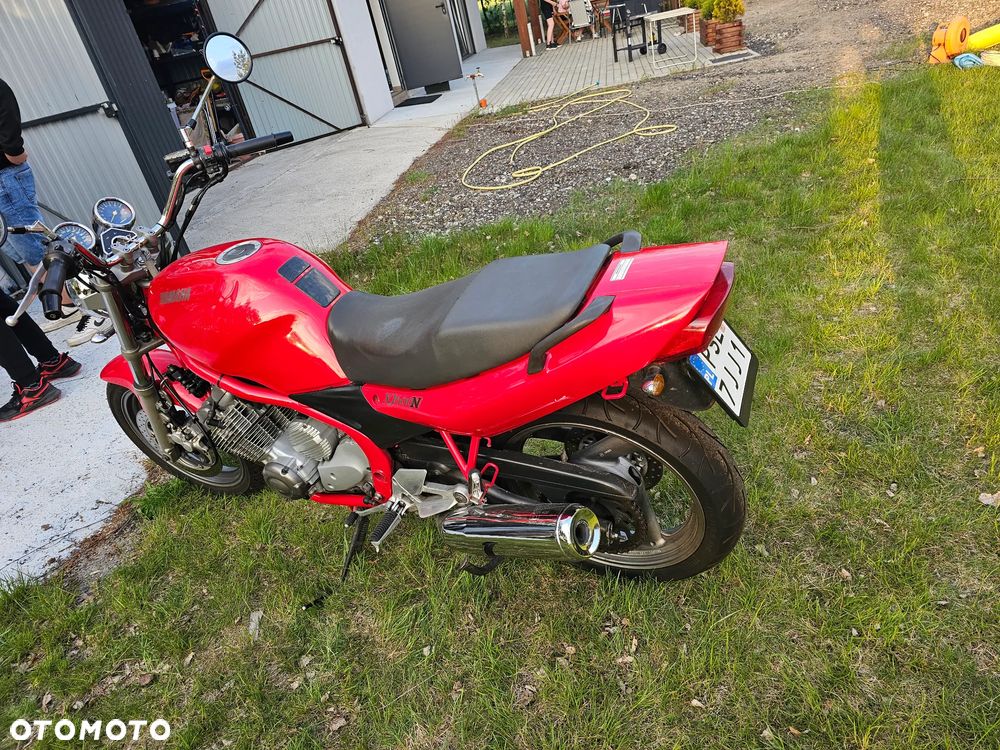 Yamaha XJ - 5