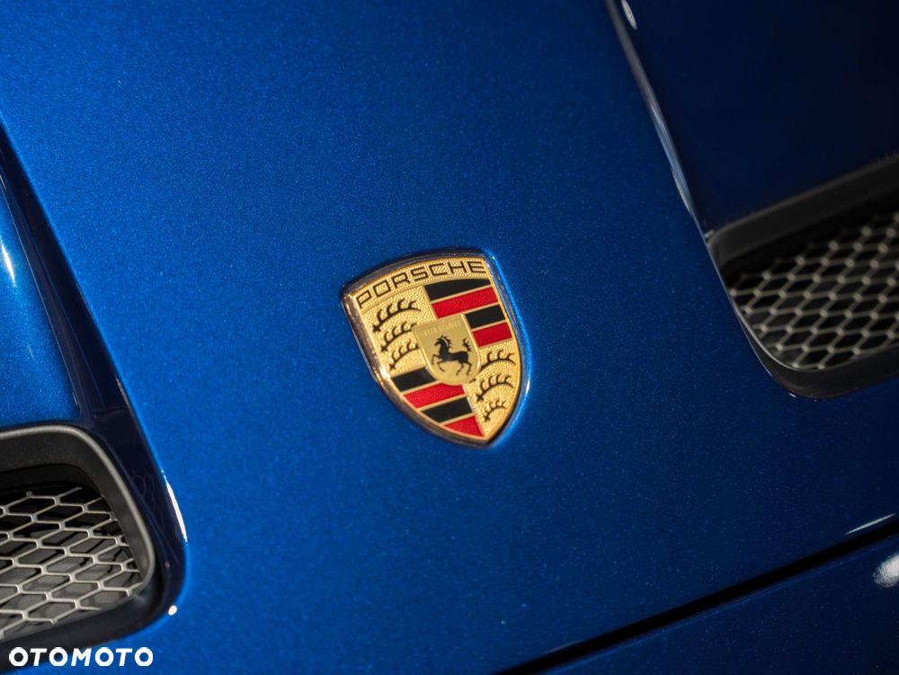 Porsche 911 GT3 Touring PDK - 22