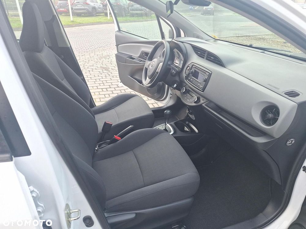 Toyota Yaris - 9