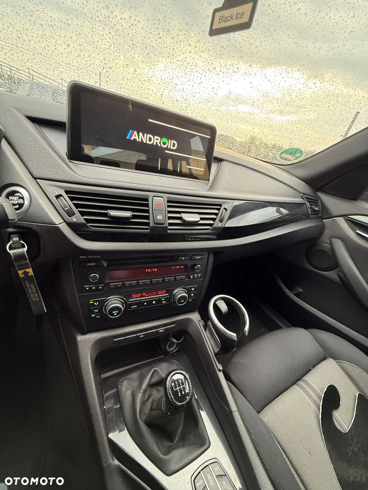 BMW X1 sDrive20d - 9