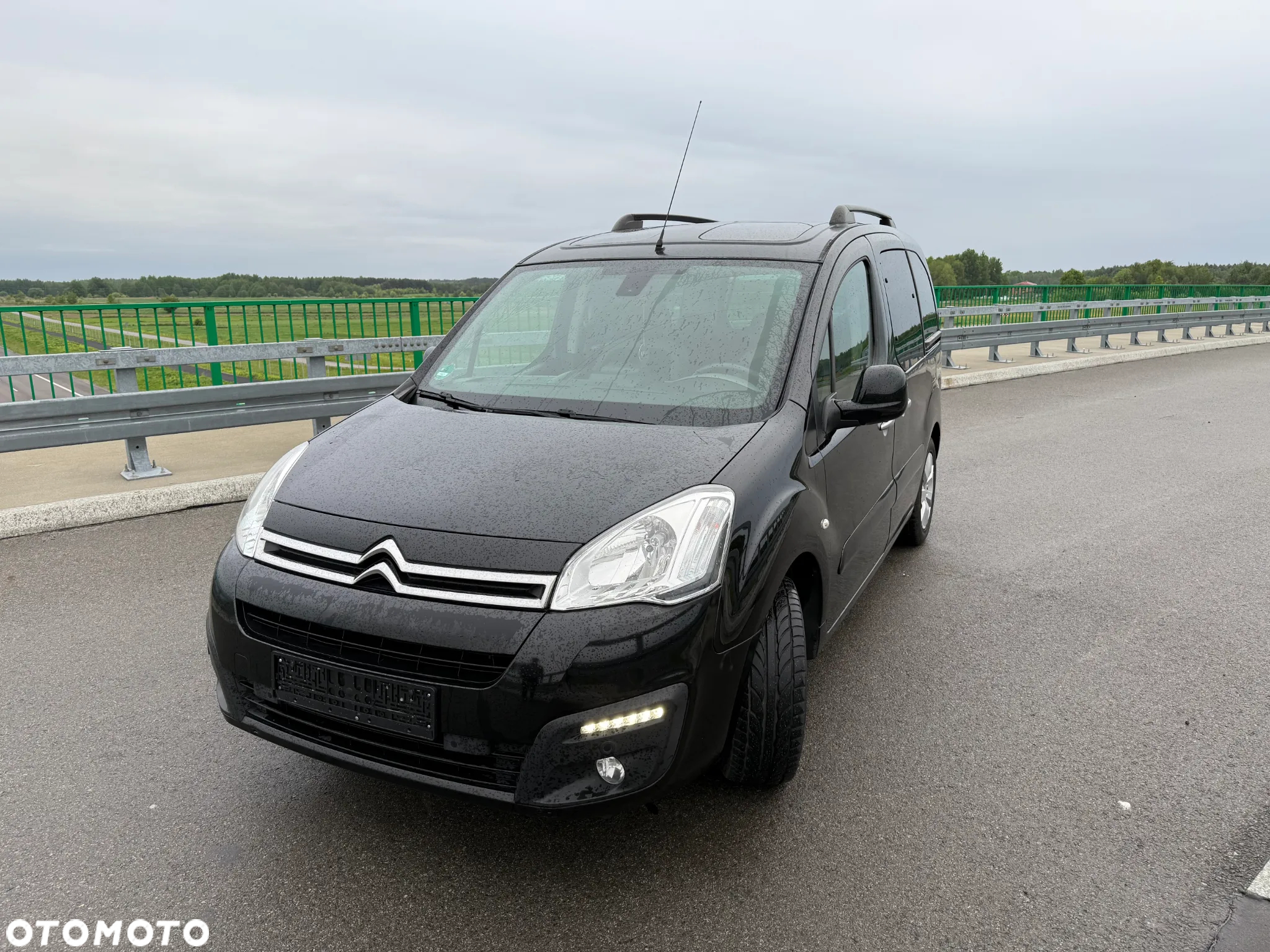 Citroën Berlingo Multispace VTi 120 Exclusive - 7