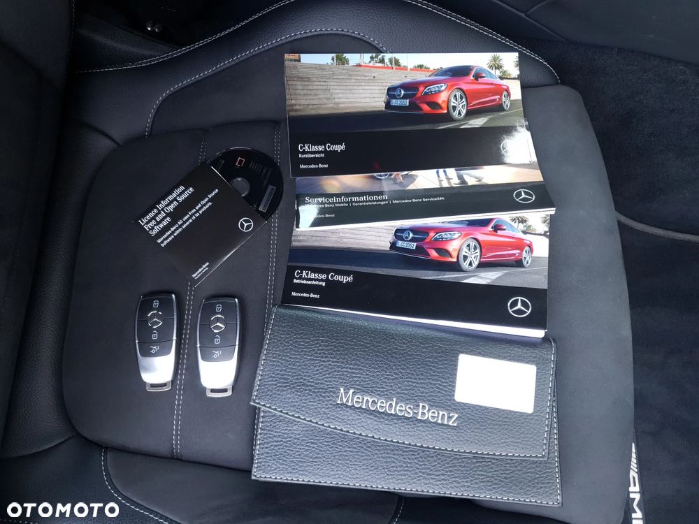Mercedes-Benz Klasa C 220 d Coupe 4Matic 9G-TRONIC AMG Line - 15