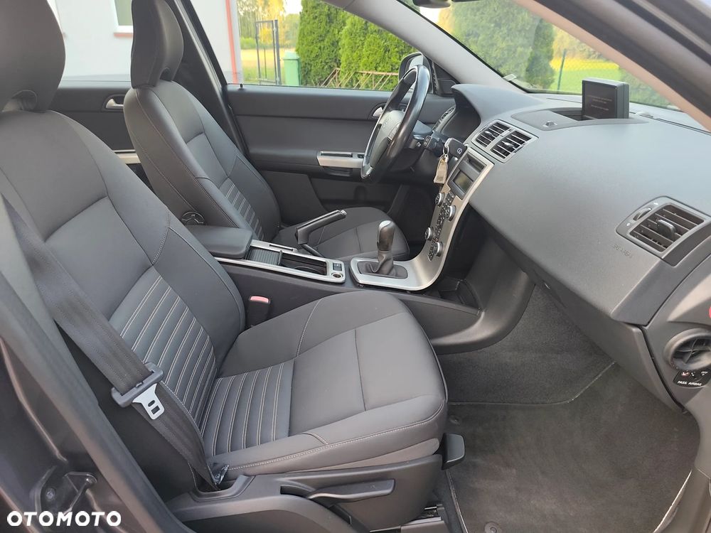 Volvo V50 DPF D2 Business Edition - 18