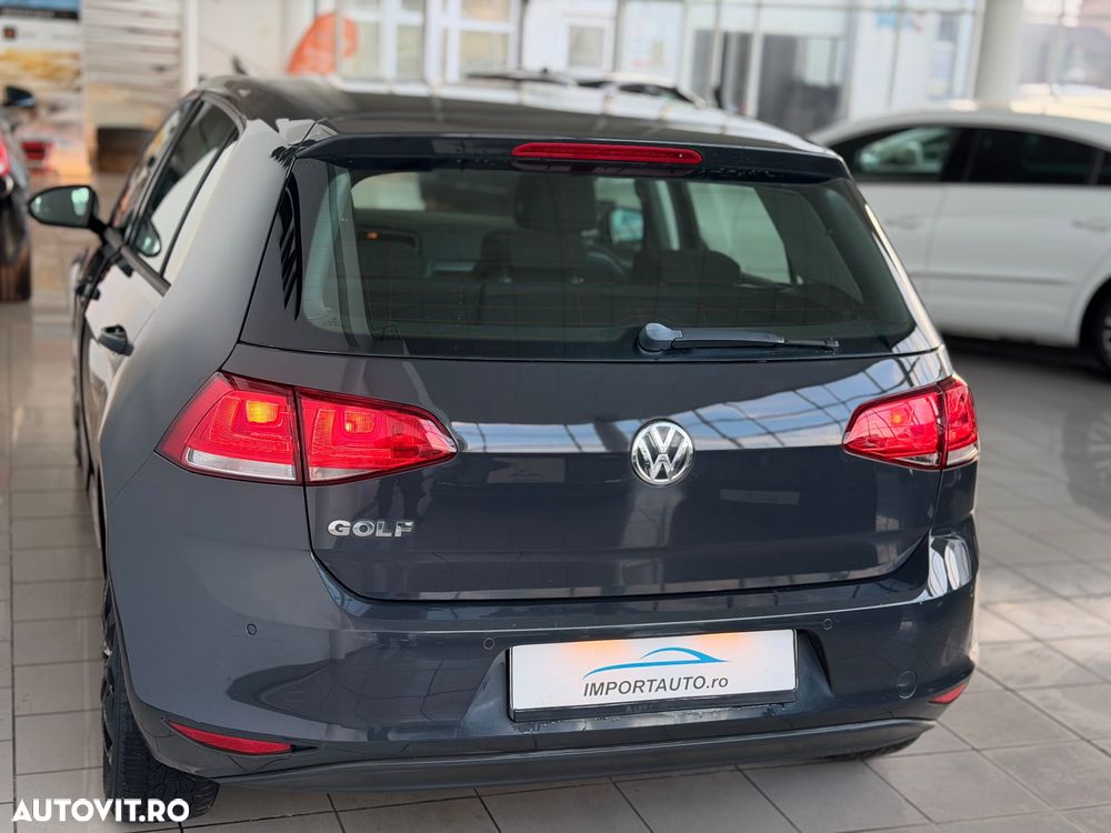Volkswagen Golf 1.2 TSI BlueMotion Technology Trendline - 11