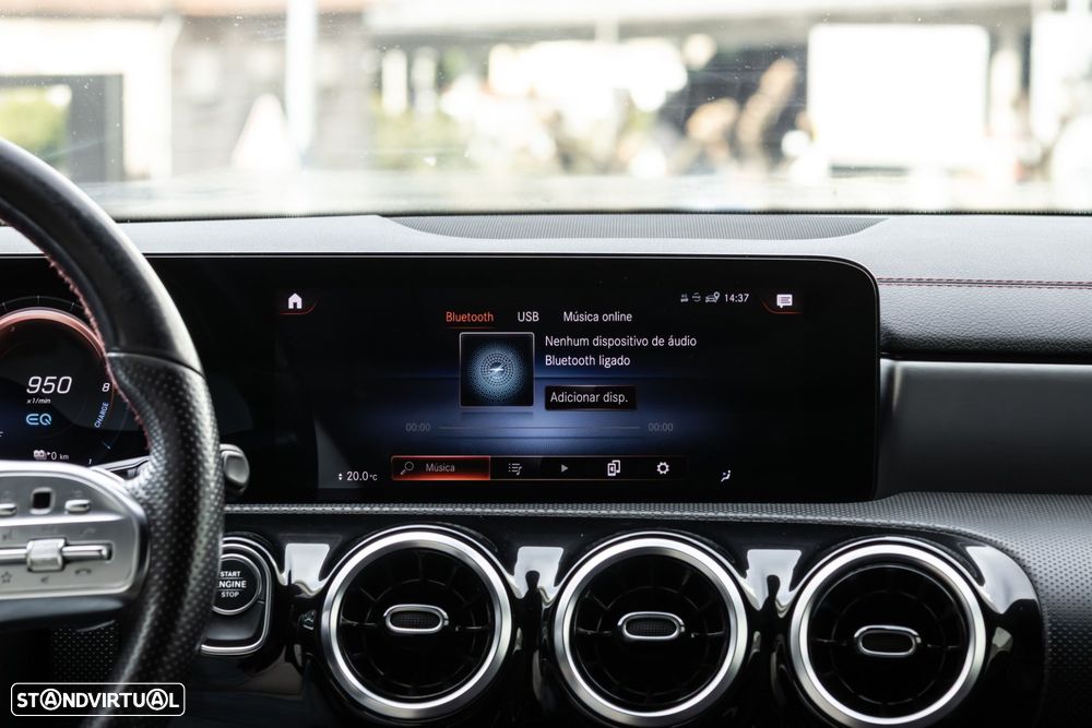Mercedes-Benz CLA 250 e AMG Line - 33