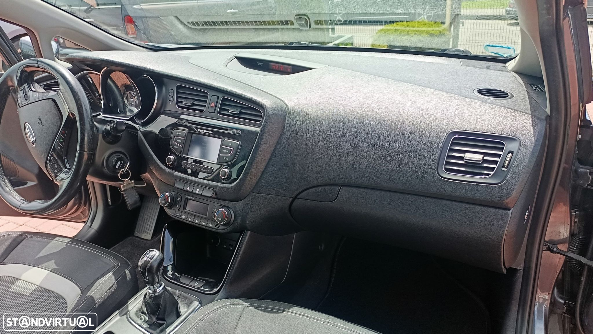Kia Ceed SW 1.6 CRDi ECO - 16
