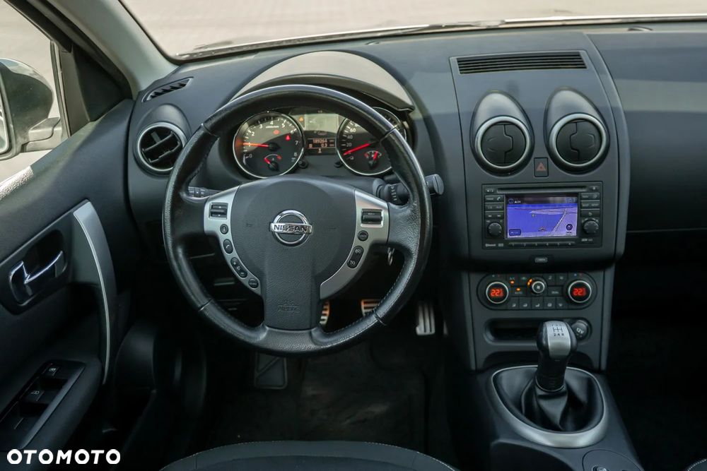 Nissan Qashqai 1.6 360 - 27