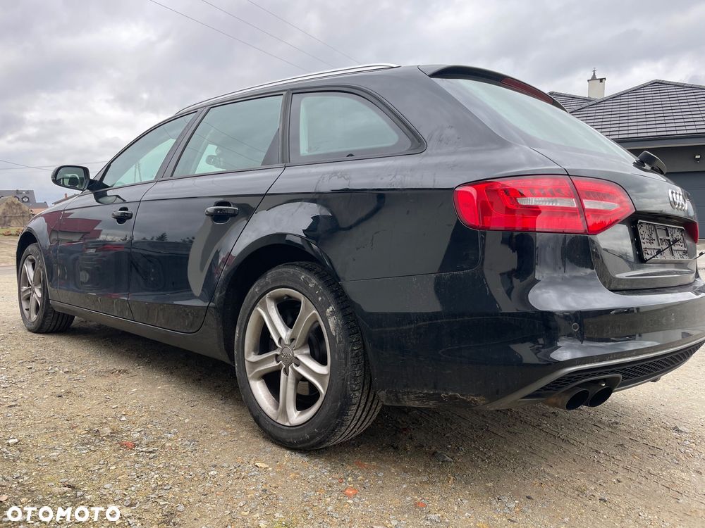 Audi A4 Avant 2.0 TDI Quattro - 10