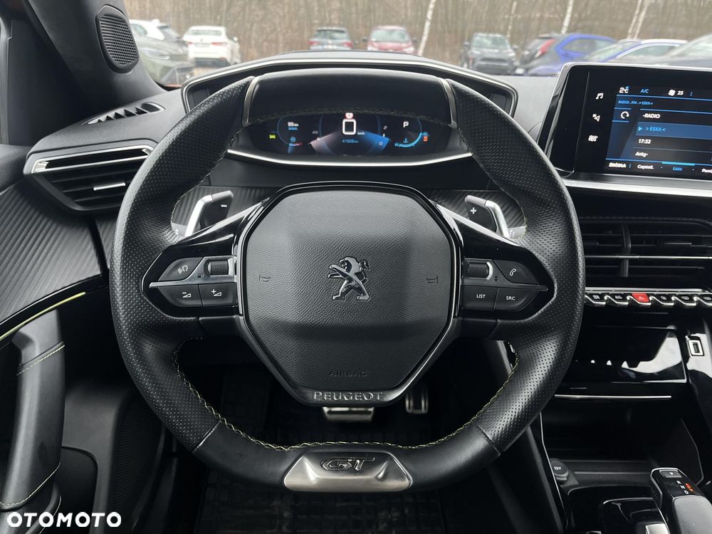 Peugeot 2008 1.2 PureTech GT Line S&S EAT8 - 8