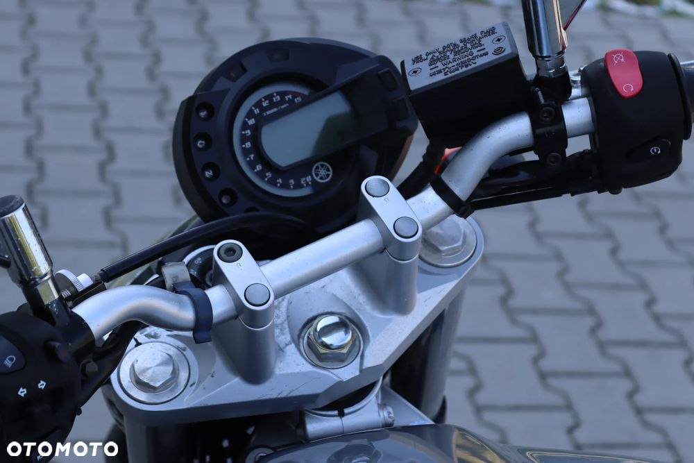 Yamaha FZ6 - 20