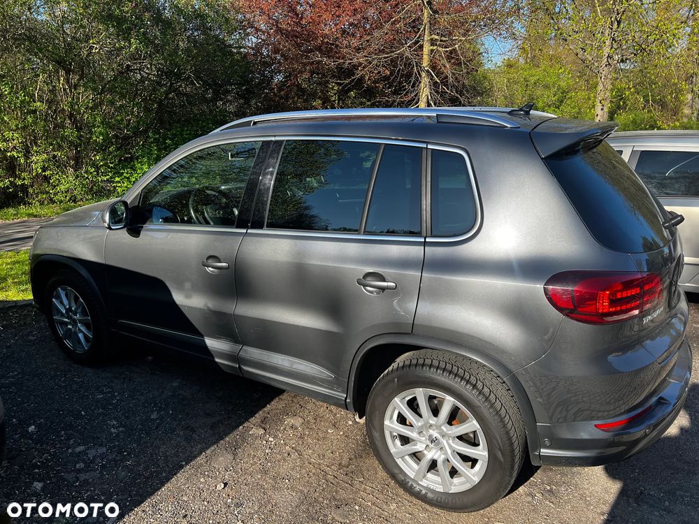 Volkswagen Tiguan 2.0 TSI 4Mot Sport&Style DSG - 4