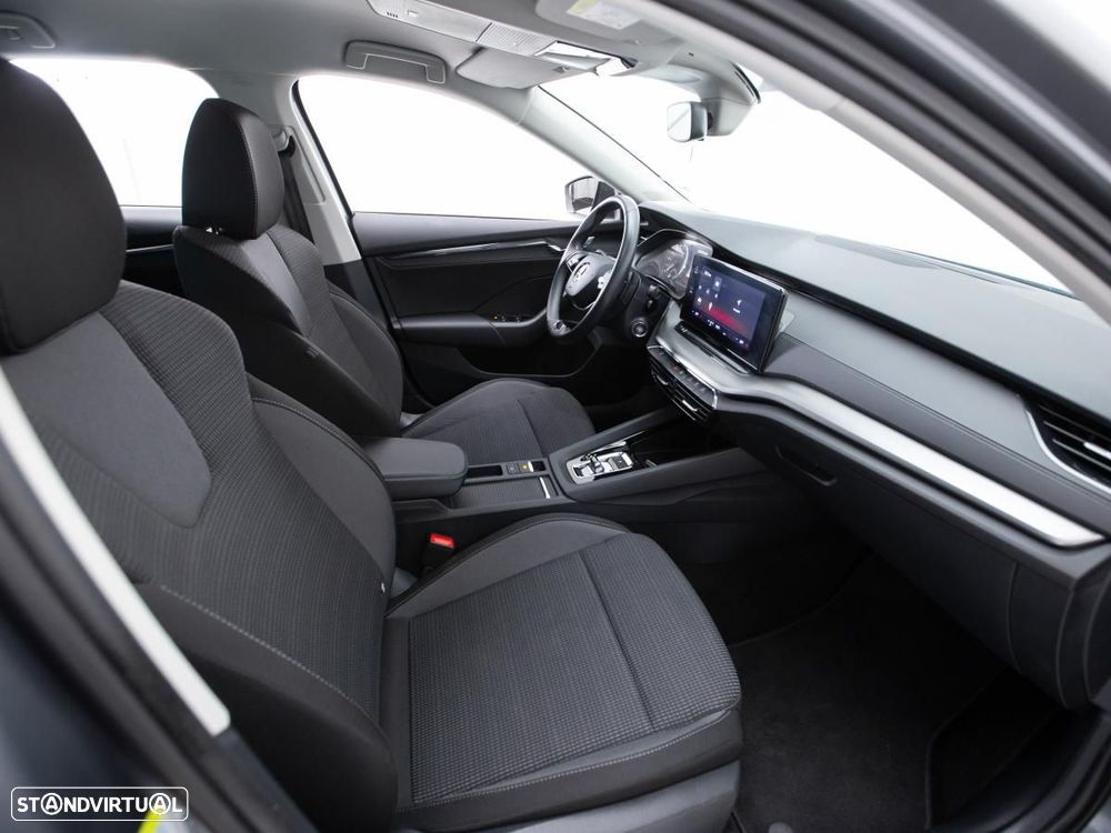 Skoda Octavia Break 2.0 TDI Ambition DSG - 9