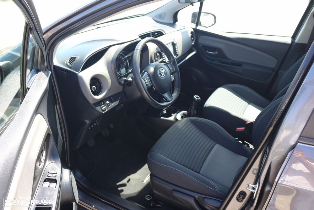 Toyota Yaris 1.0 VVT-i Comfort - 24