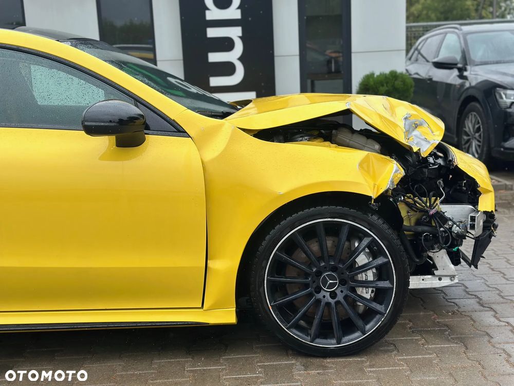 Mercedes-Benz CLA AMG 35 4-Matic 7G-DCT - 4