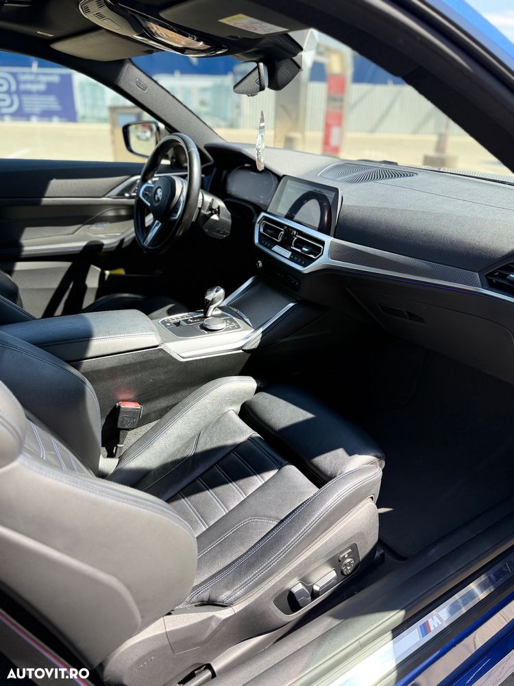 BMW M4 M440i xDrive - 9