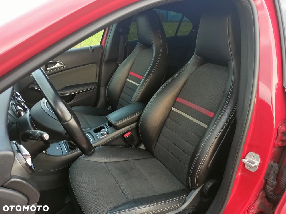Mercedes-Benz Klasa A 200 (BlueEFFICIENCY) - 9