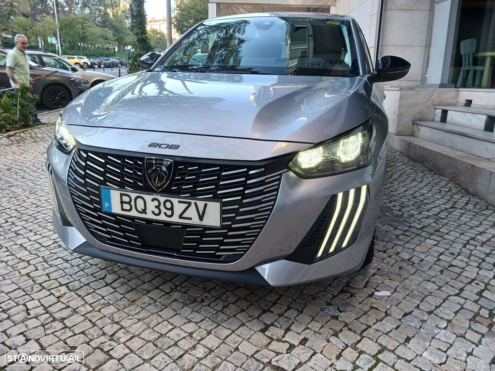 Peugeot 208 1.2 Hybrid Allure e-DCS6 - 5
