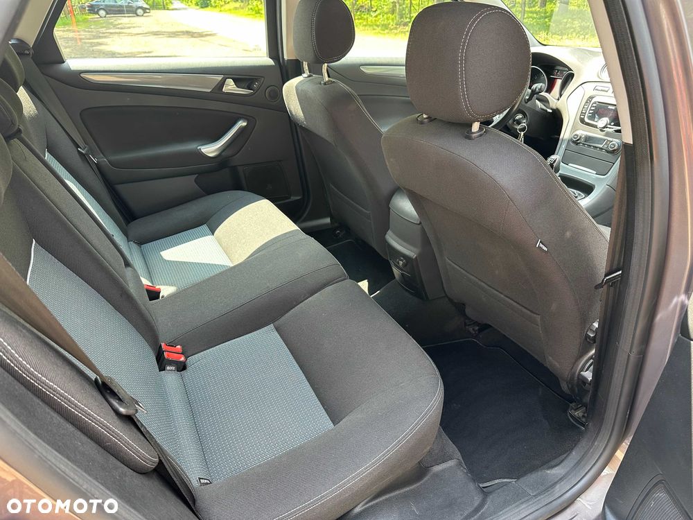 Ford Mondeo - 6