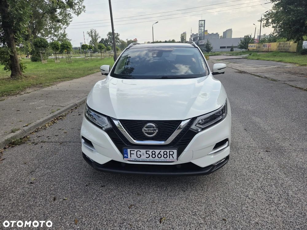 Nissan Qashqai 1.3 DIG-T N-Connecta - 2