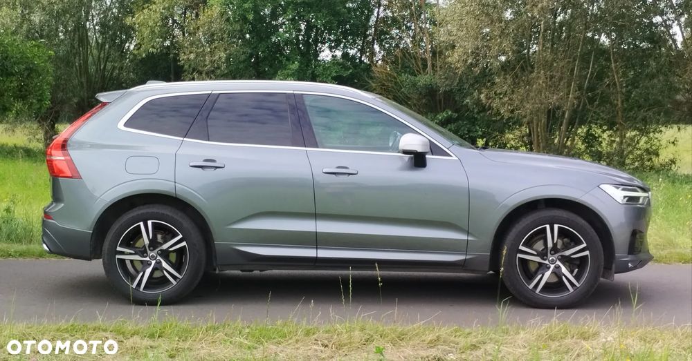 Volvo XC 60 D5 SCR AWD R-Design - 9