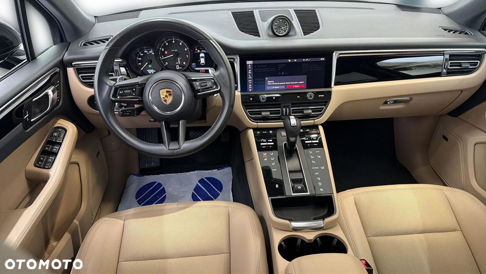 Porsche Macan - 14