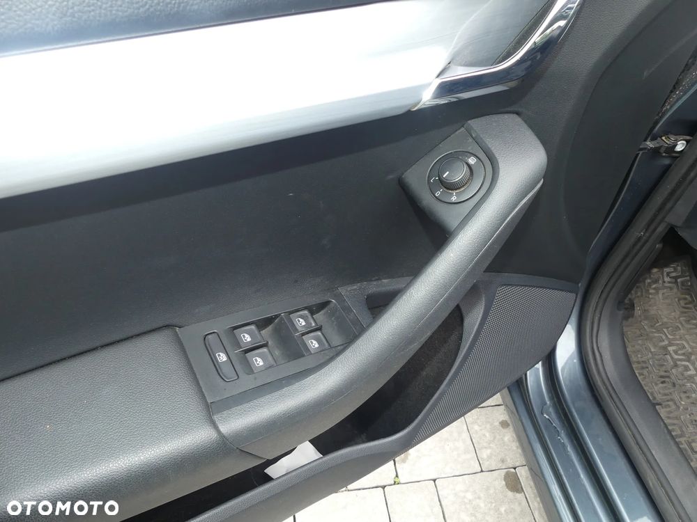 Skoda Octavia 1.6 TDI SCR Style - 16