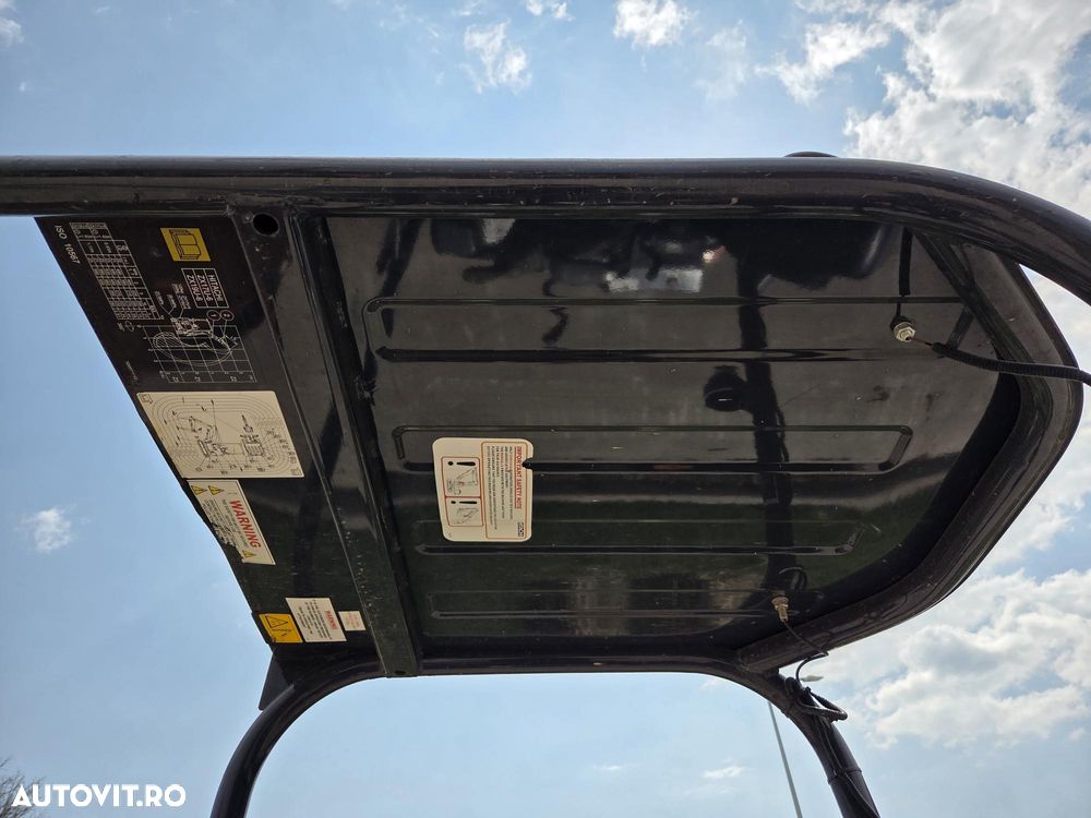 Hitachi ZX19U-6, 2tone, 2024, 539h, rotire in gabarit, Adanc sapare 2,5m, CUPLA RAPIDA+3 CUPE, Senile cauciuc 80% ok extensibile, latime 0,8m, inst picon, LAMA, produs in JAPONIA, sistem antifurt, posibilitate leasing 4ani-CA NOU-PROMOTIE 18.900 EUR+Tva - 24