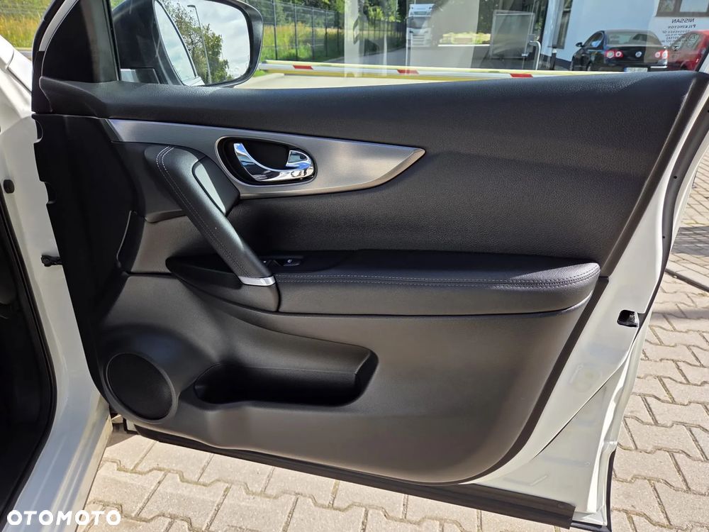 Nissan Qashqai 1.6 DIG-T Tekna - 36