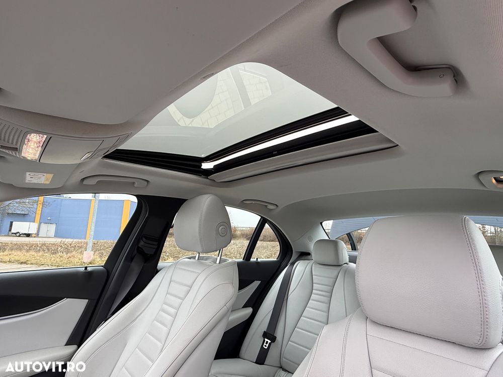 Mercedes-Benz E 220 d 9G-TRONIC Exclusive - 4