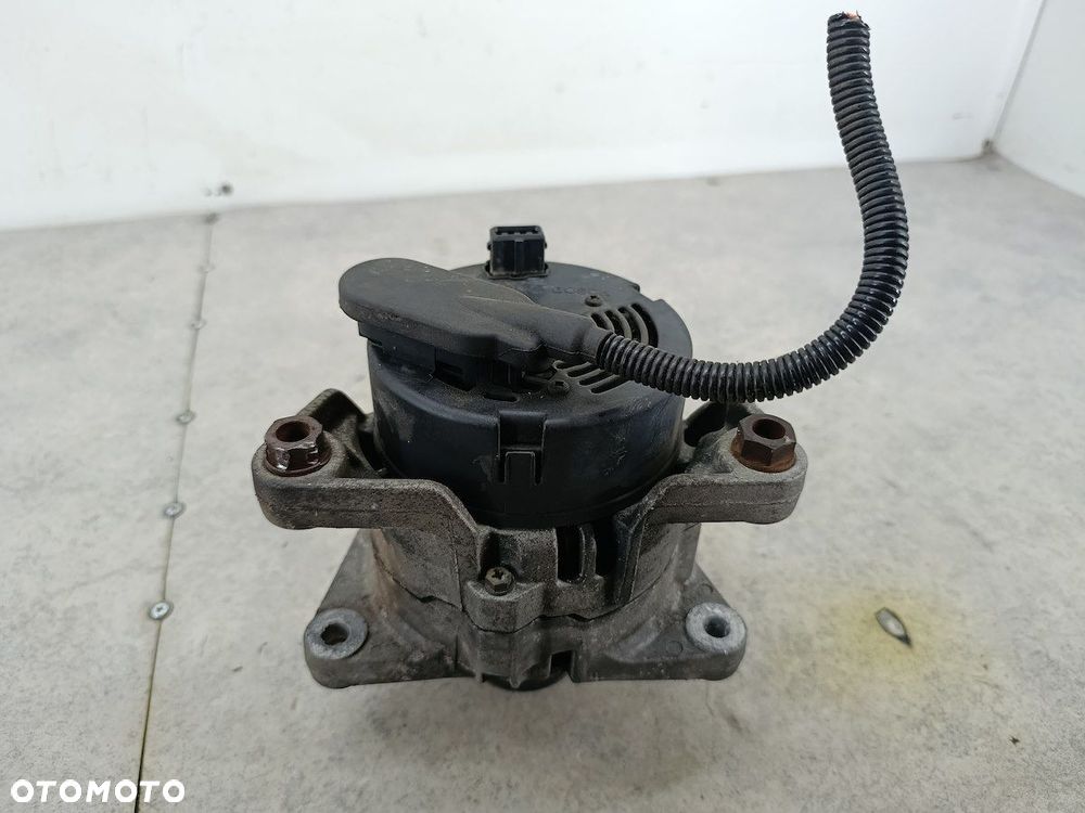 ALTERNATOR BMW 3 E46 1435425 0123325011  BOSCH 1.9 8V 318i - 7