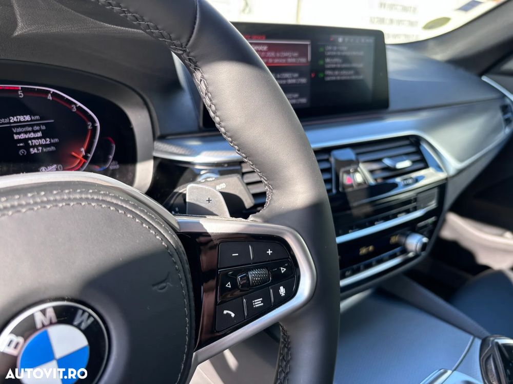 BMW Seria 5 520d xDrive Aut. M Sport Edition - 26