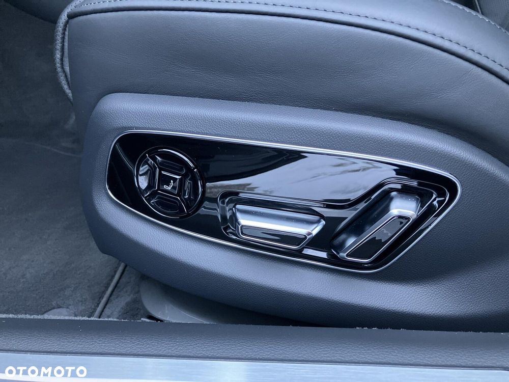 Audi A8 - 13