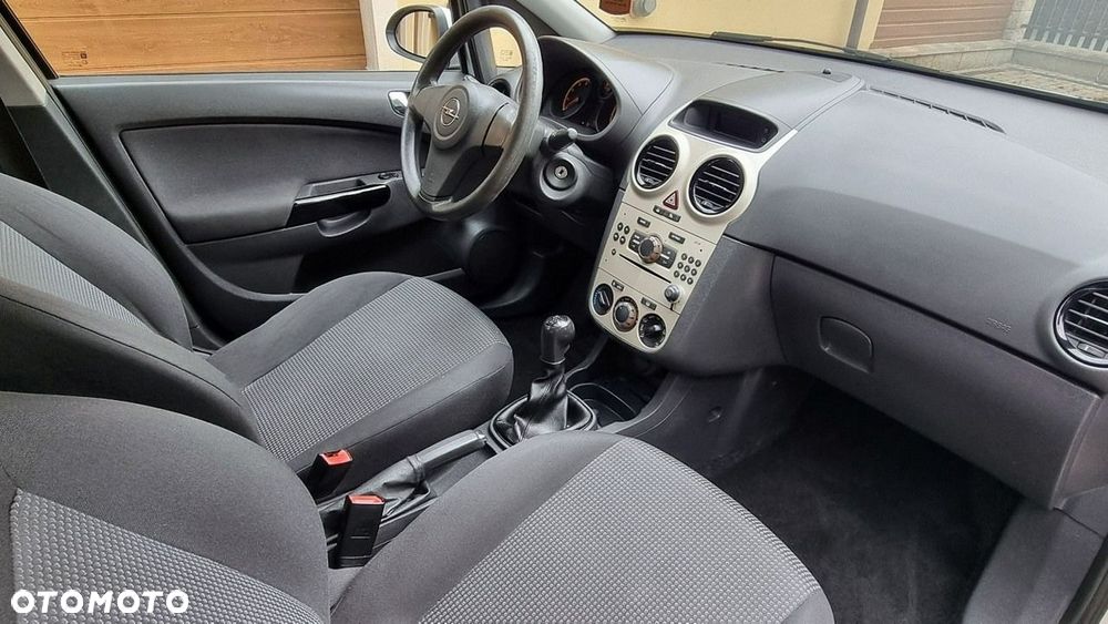 Opel Corsa - 14