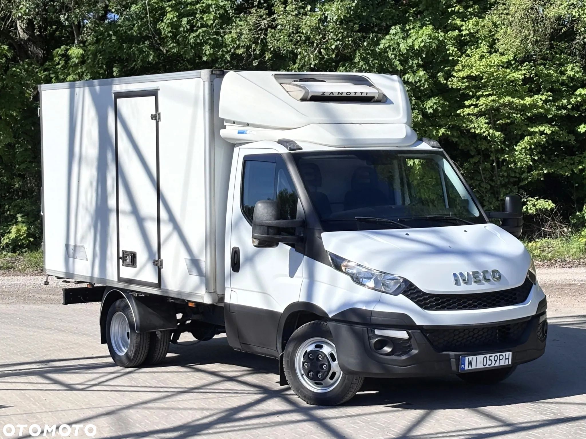 Iveco DAILY - 1