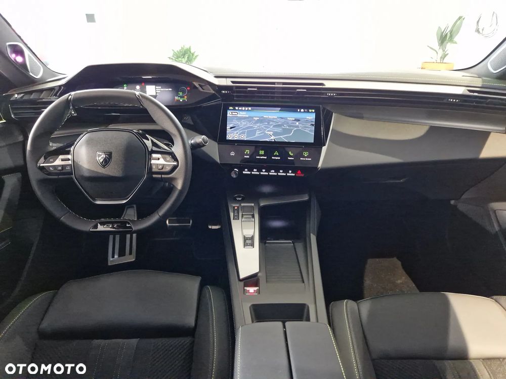 Peugeot 408 1.6 Plug-in Hybrid 240 GT Exclusive e-DCS7 - 15