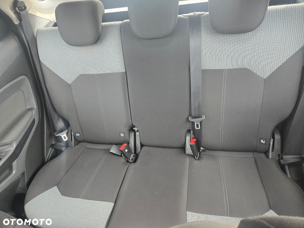 Ford EcoSport 1.5 TDCi TREND - 13