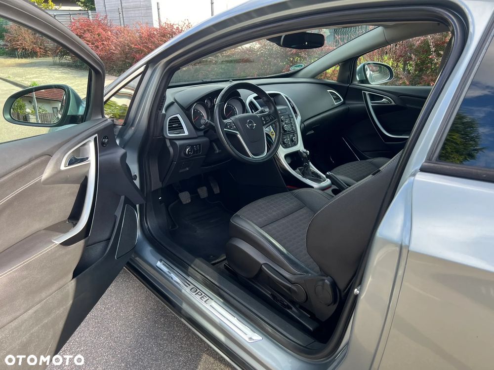 Opel Astra - 8