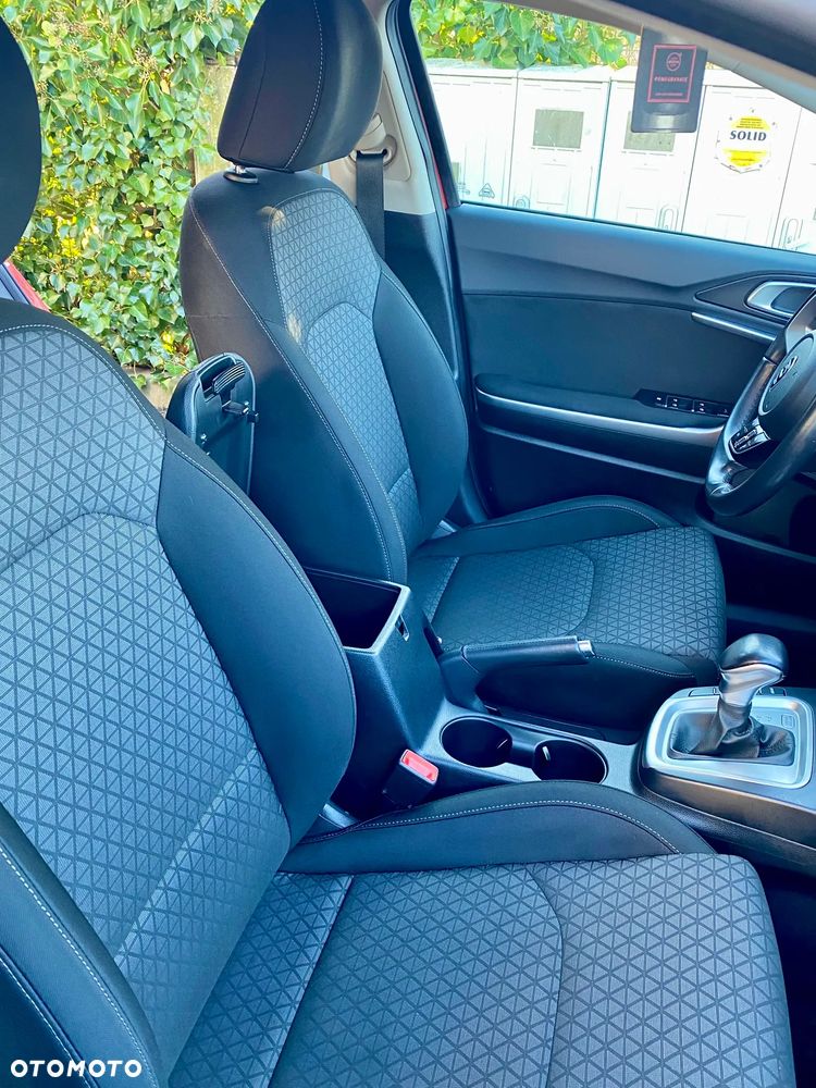 Kia Ceed 1.4 T-GDI M DCT - 19