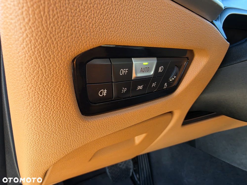 BMW Seria 3 2019