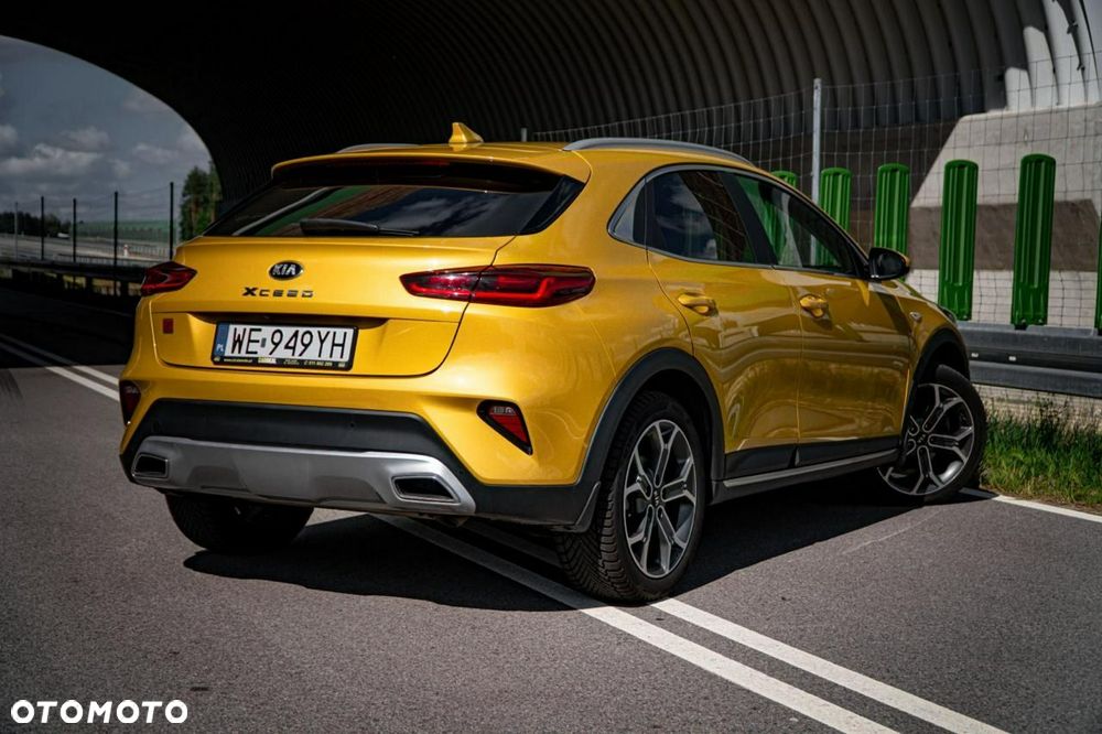 Kia XCeed - 22
